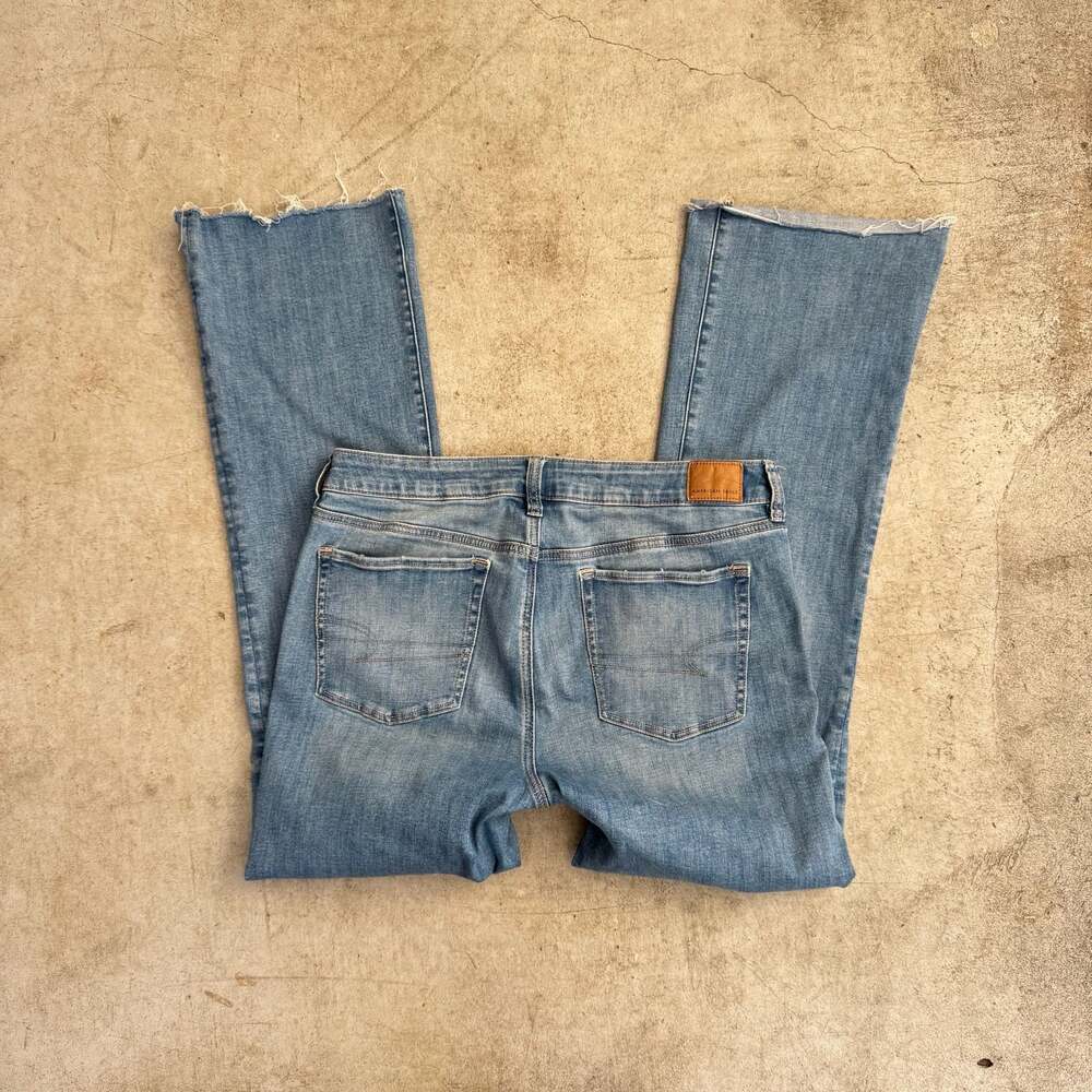 American Eagle Women's Raw Hem Bootcut Jeans Size 12 Regular